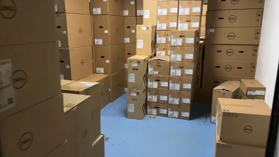 Lenovo ThinkSystem ST58 Xeon E-2224G DDR4 16GB di RAM Tower Server con Private Mold