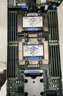 Lenovo ThinkSystem SN550 V2 Blade Server Processore a 2,2 GHz pronto per la spedizione