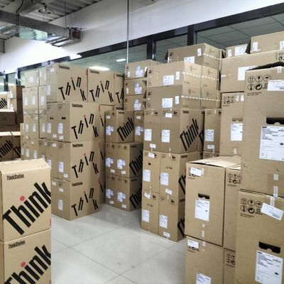 Dell PowerEdge R750xs R750xa R750 2U Rack Server con 6310 CPU e 4x32GB DDR4