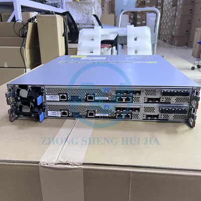 NetApp FAS2720-104-C 10 TB SAS*48 EMM 2 Fornire capacità di gestione degli involucri ridondanti