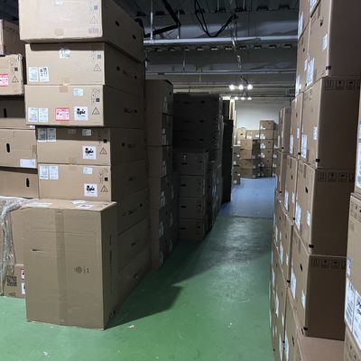 Private Mold NO Dell Poweredge r660 Rack Server con processore a 2,8 GHz Frequenza principale