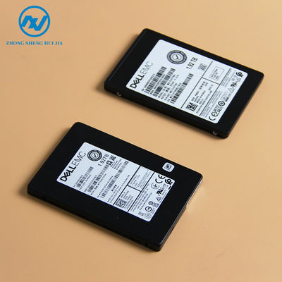 Disco rigido Dell SSD Dell 345-BEFC da 1,92 TB SATA a lettura intensiva da 6 Gbps 512e 2,5 pollici hot plug